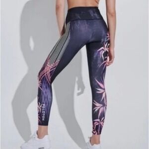 Peloton x Onzie High Rise Tropical Floral‎ Leggings Women's Small